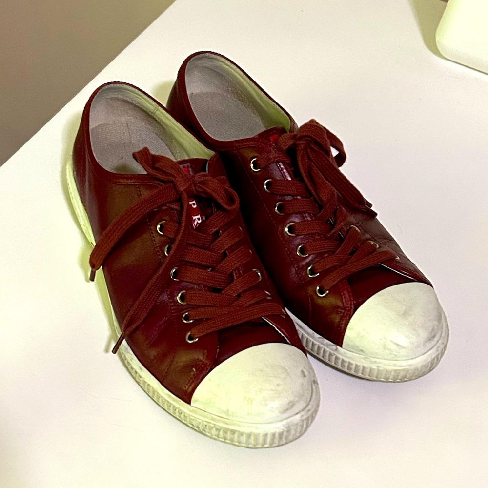 Prada Mens Burgundy Sneakers